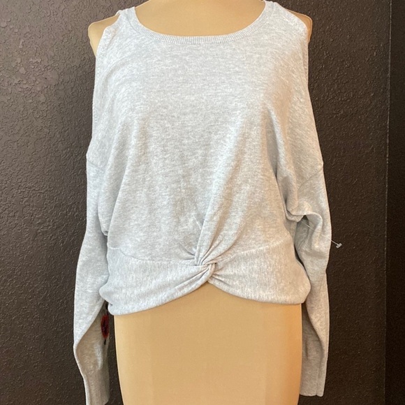 EXPRESS grey cold shoulder fine knit floral embroidered twist front sweater top - Picture 9 of 9